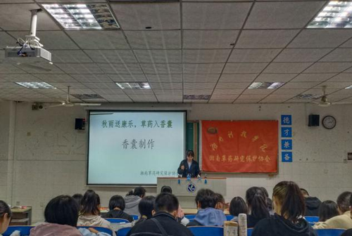 图片1 图片1