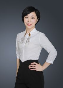 何丽萍 何丽萍